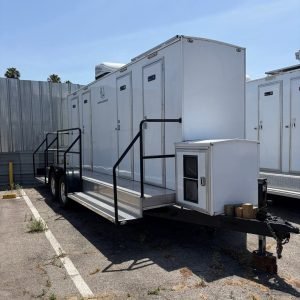 4-Station Luxury Restroom Trailer 🚨